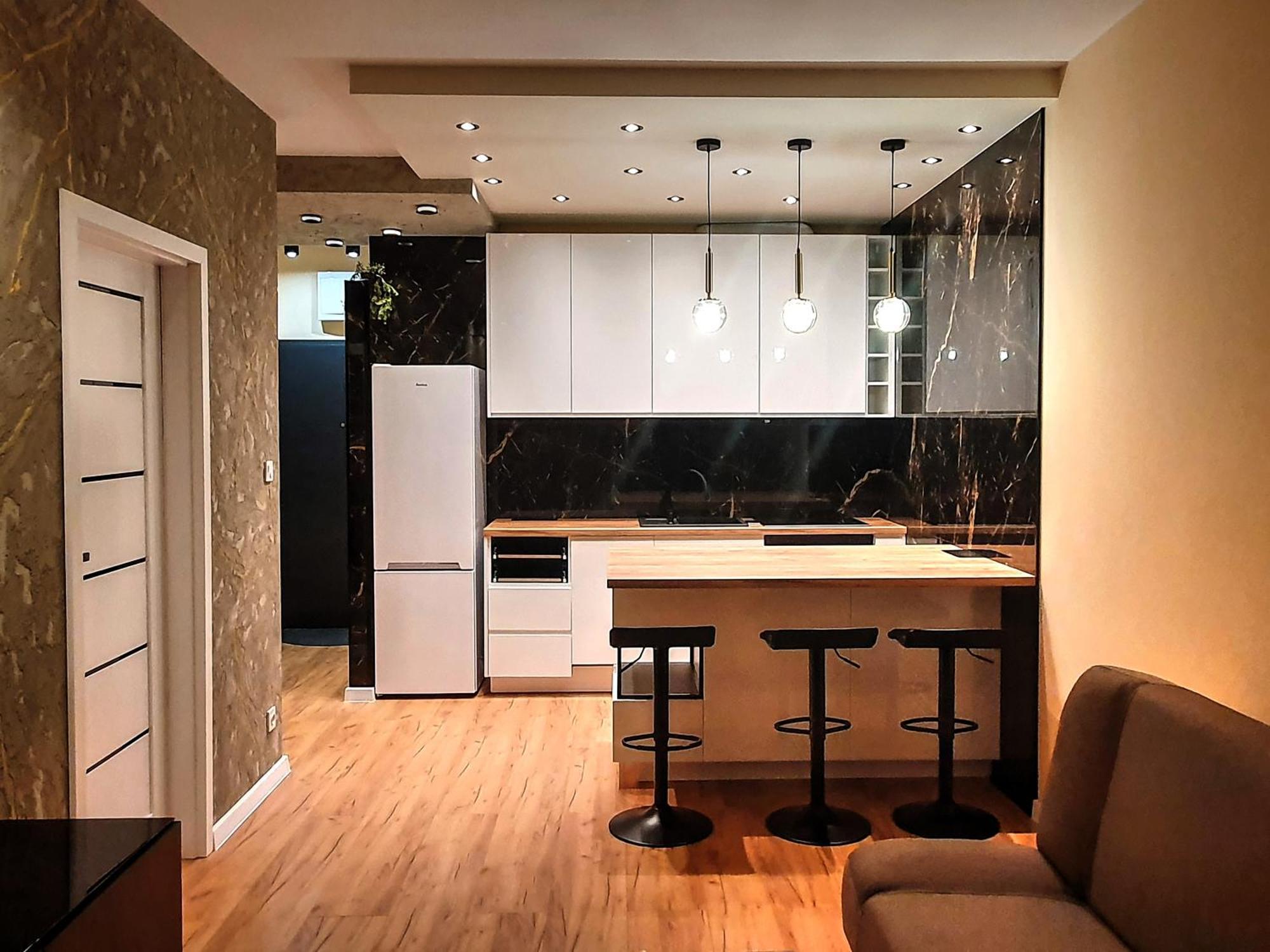 Warta Towers Z Parkingiem Apartament Poznań